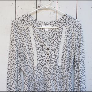 Maternity Blouse | Motherhood Maternitey